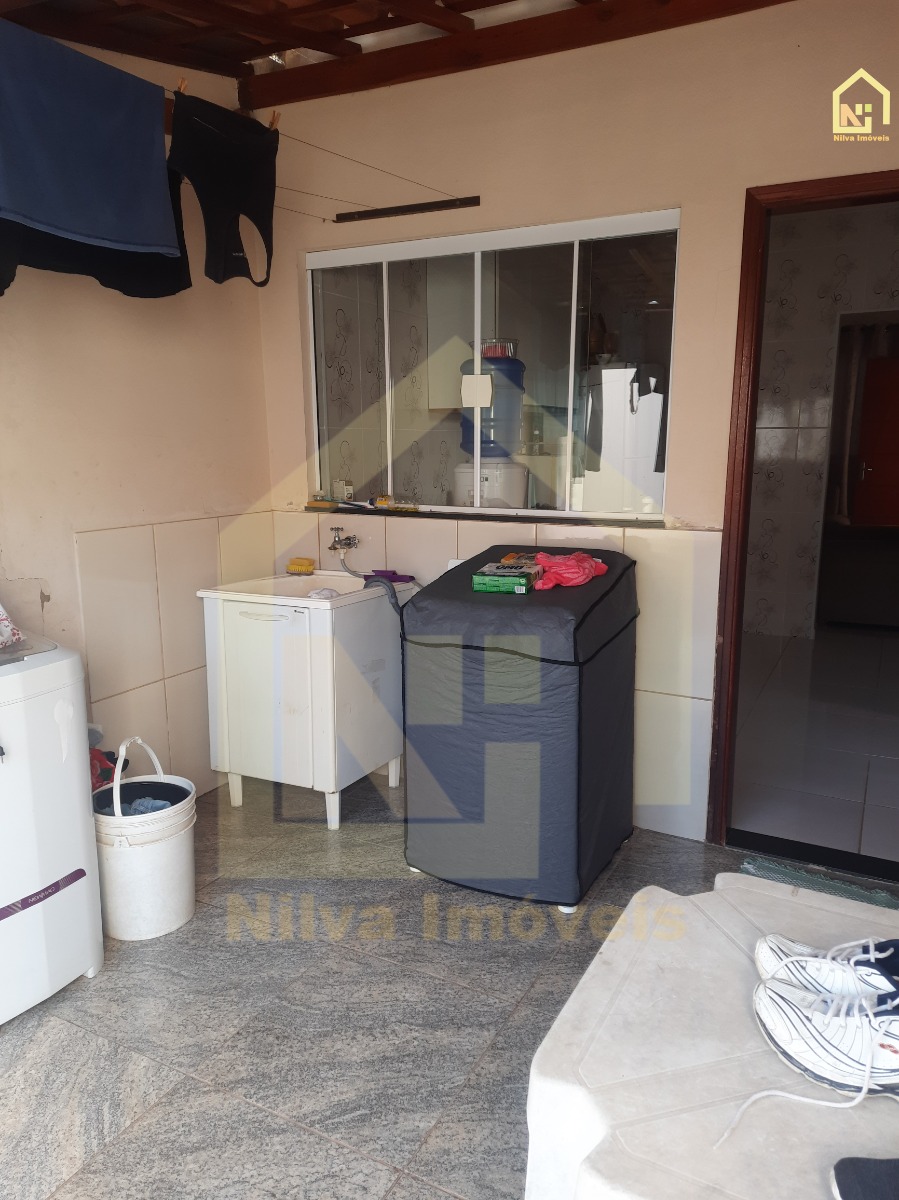 Imagens do imóveis Casa (Padrão), com 2 quartos e 2 banheiros à Venda, 147 m² em Vargem Grande do Sul/SP