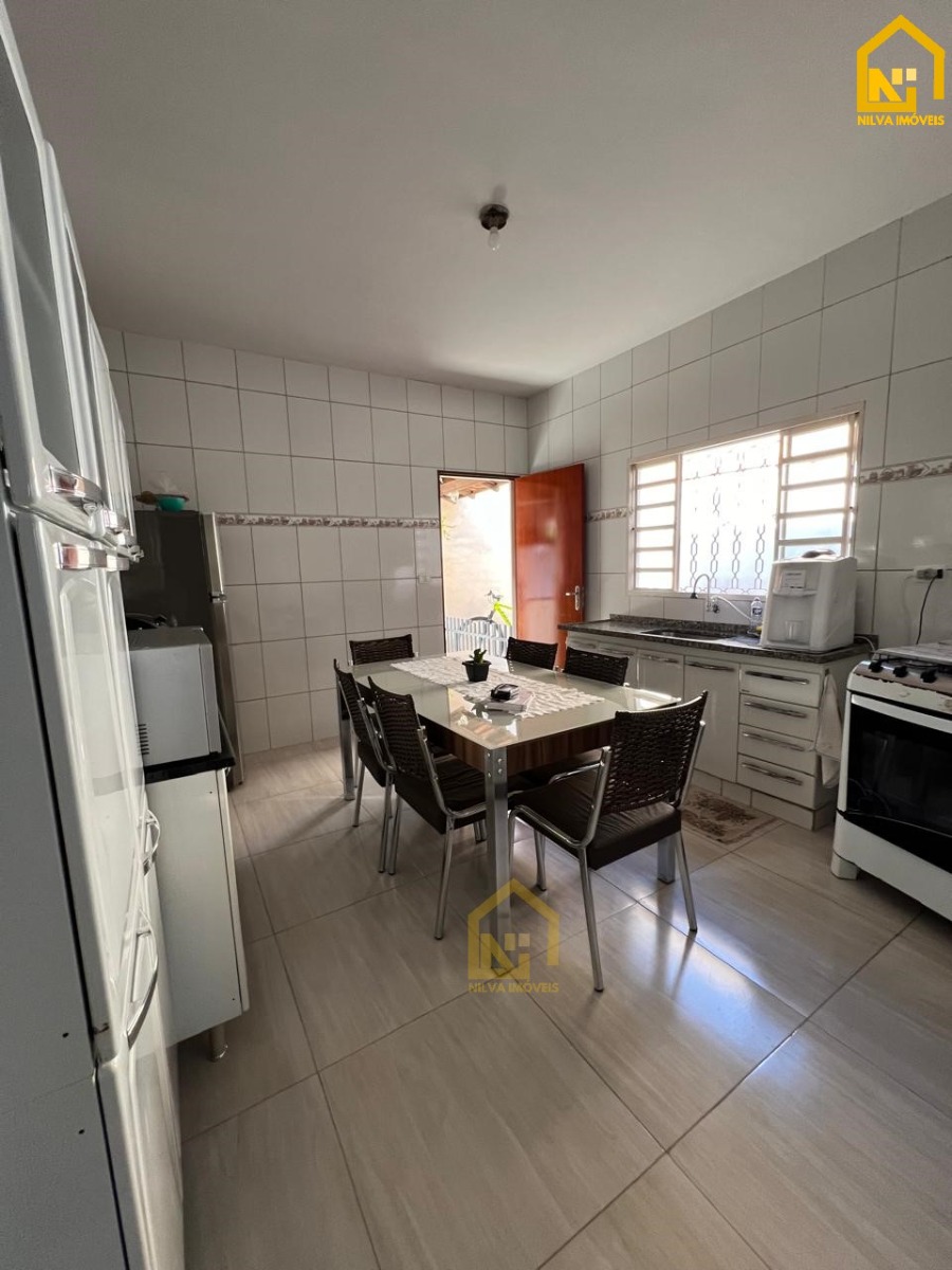 Imagens do imóveis Casa (Padrão), com 2 quartos e 2 banheiros à Venda, 149 m² em Vargem Grande do Sul/SP