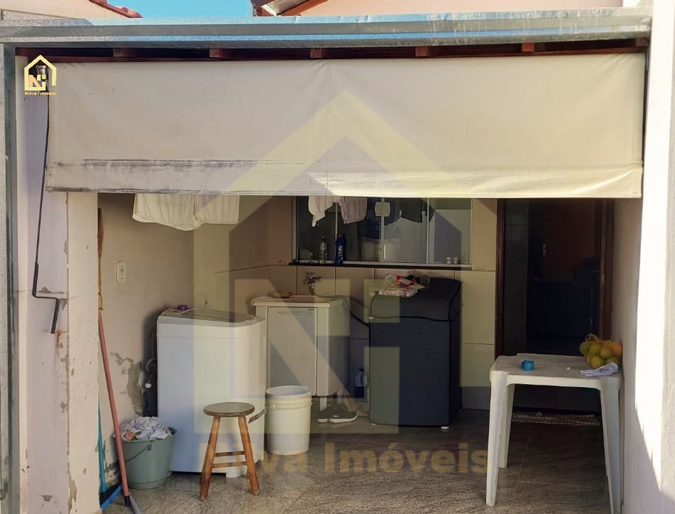 Imagens do imóveis Casa (Padrão), com 2 quartos e 2 banheiros à Venda, 147 m² em Vargem Grande do Sul/SP