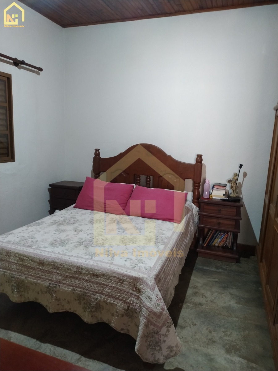 Imagens do imóveis Casa (Padrão), com 2 quartos e 2 banheiros à Venda, 200 m² em Vargem Grande do Sul/SP
