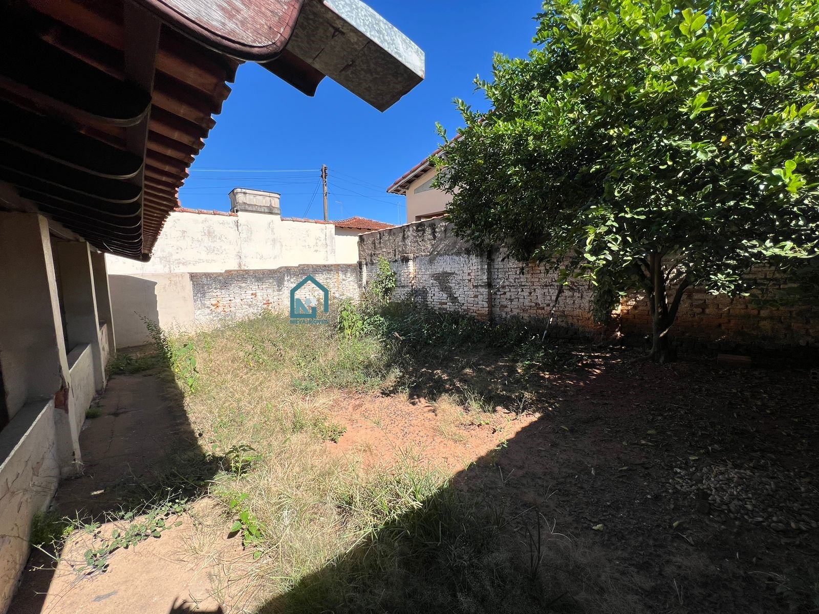 Imagens do imóveis Casa (Padrão), com 2 quartos e 1 banheiros à Venda, 200 m² em Vargem Grande do Sul/SP
