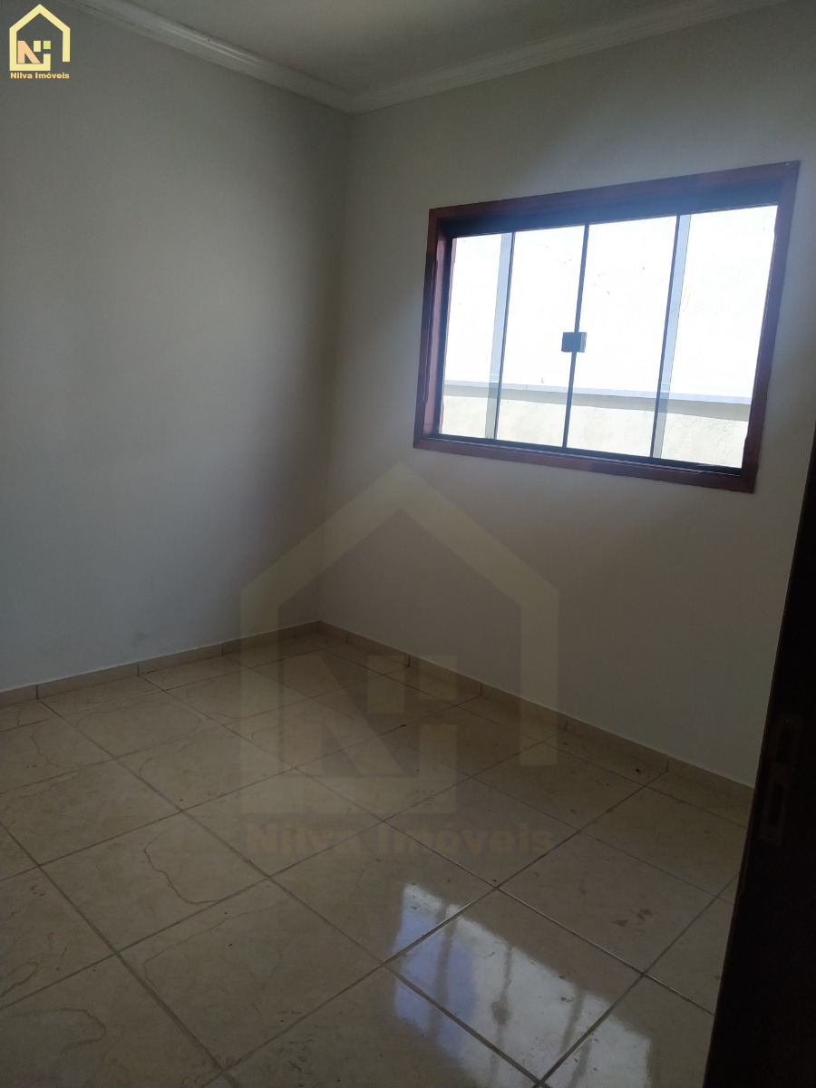 Imagens do imóveis Casa (Padrão), com 2 quartos e 2 banheiros à Venda, 16 m² em Vargem Grande do Sul/SP
