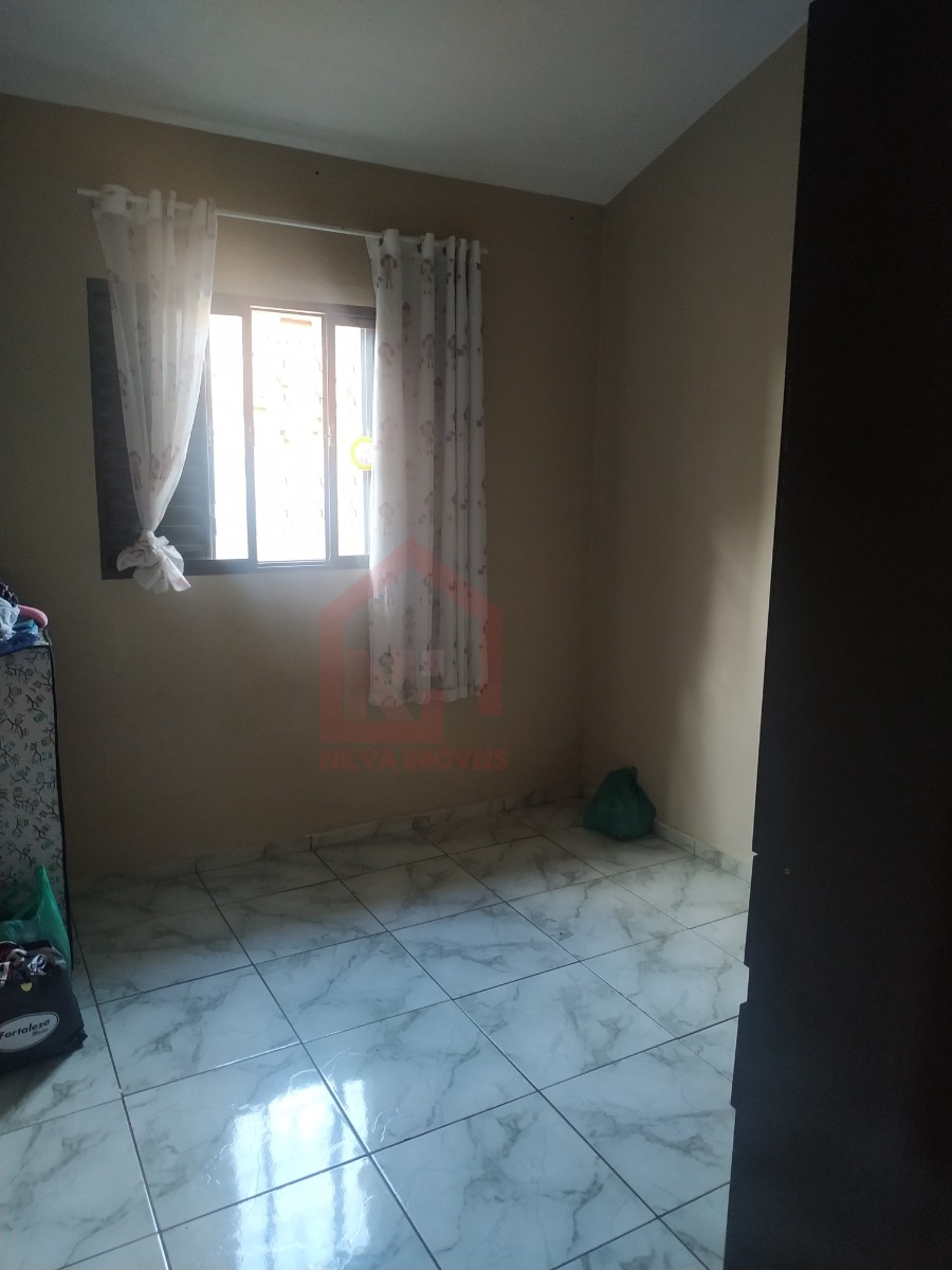 Imagens do imóveis Casa (Padrão), com 3 quartos e 1 banheiros à Venda, 200 m² em Vargem Grande do Sul/SP