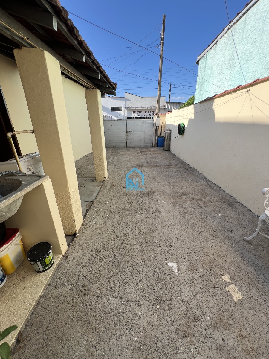 Imagens do imóveis Casa (Padrão), com 2 quartos e 1 banheiros à Venda, 130 m² em Vargem Grande do Sul/SP