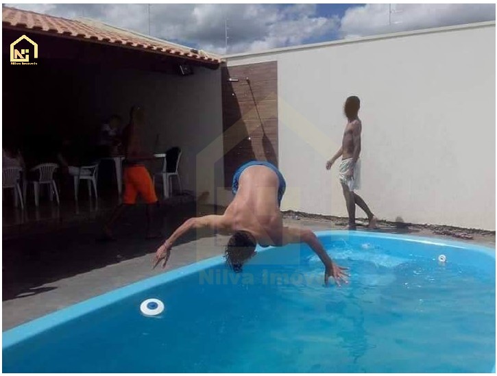 Imagens do imóveis Casa (Padrão), com 2 quartos e 1 banheiros à Venda, 230 m² em Vargem Grande do Sul/SP