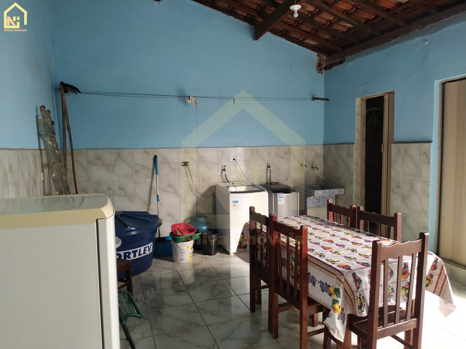 Imagens do imóveis Casa (Padrão), com 2 quartos e 2 banheiros à Venda, 150 m² em Vargem Grande do Sul/SP
