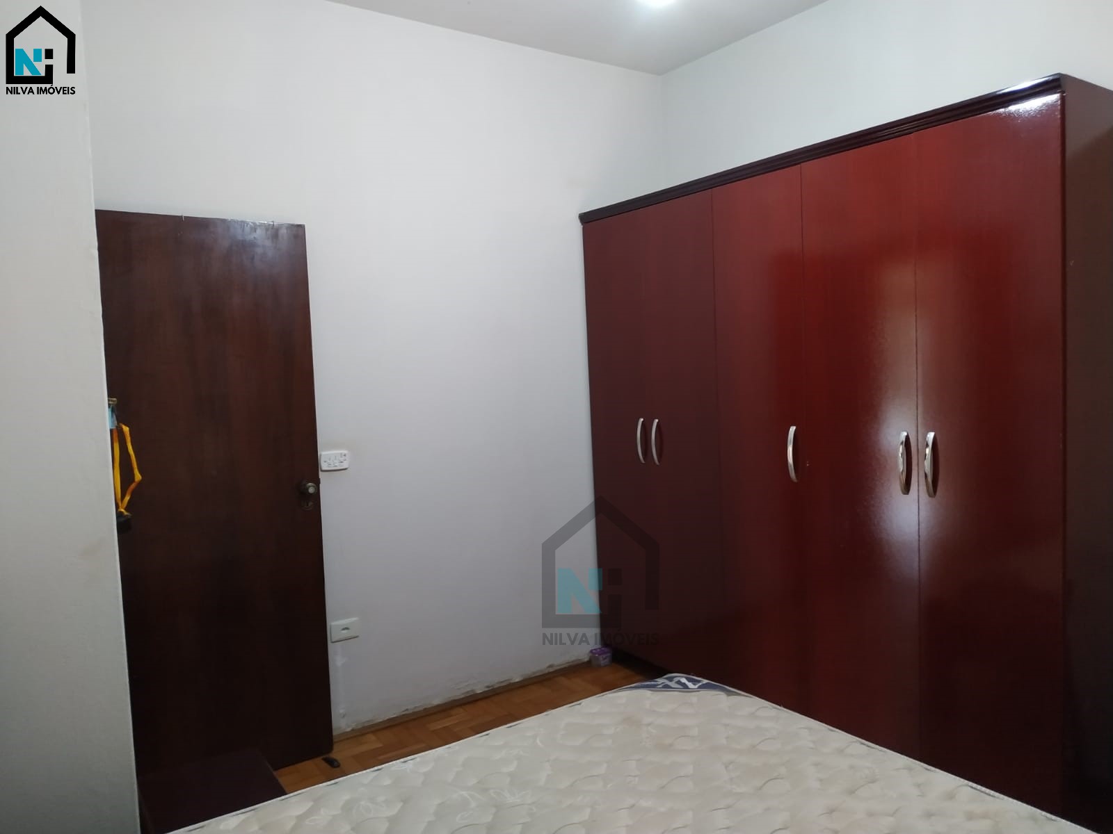Imagens do imóveis Casa (Padrão), com 3 quartos e 3 banheiros à Venda, 710 m² em Vargem Grande do Sul/SP