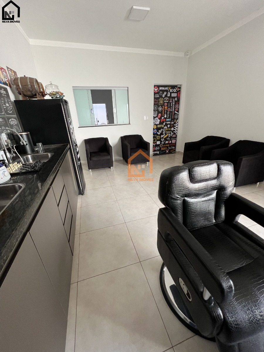 Imagens do imóveis Casa (Padrão), com 2 quartos e 3 banheiros à Venda, 250 m² em Vargem Grande do Sul/SP
