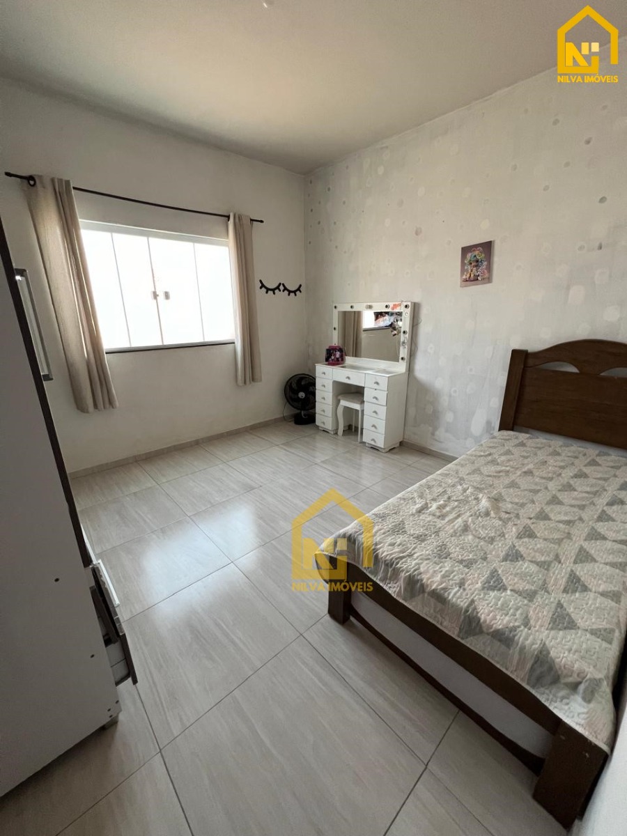 Imagens do imóveis Casa (Padrão), com 2 quartos e 2 banheiros à Venda, 149 m² em Vargem Grande do Sul/SP