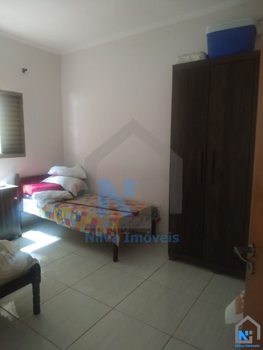 Imagens do imóveis Casa (Padrão), com 2 quartos e 1 banheiros à Venda, 180 m² em Vargem Grande do Sul/SP