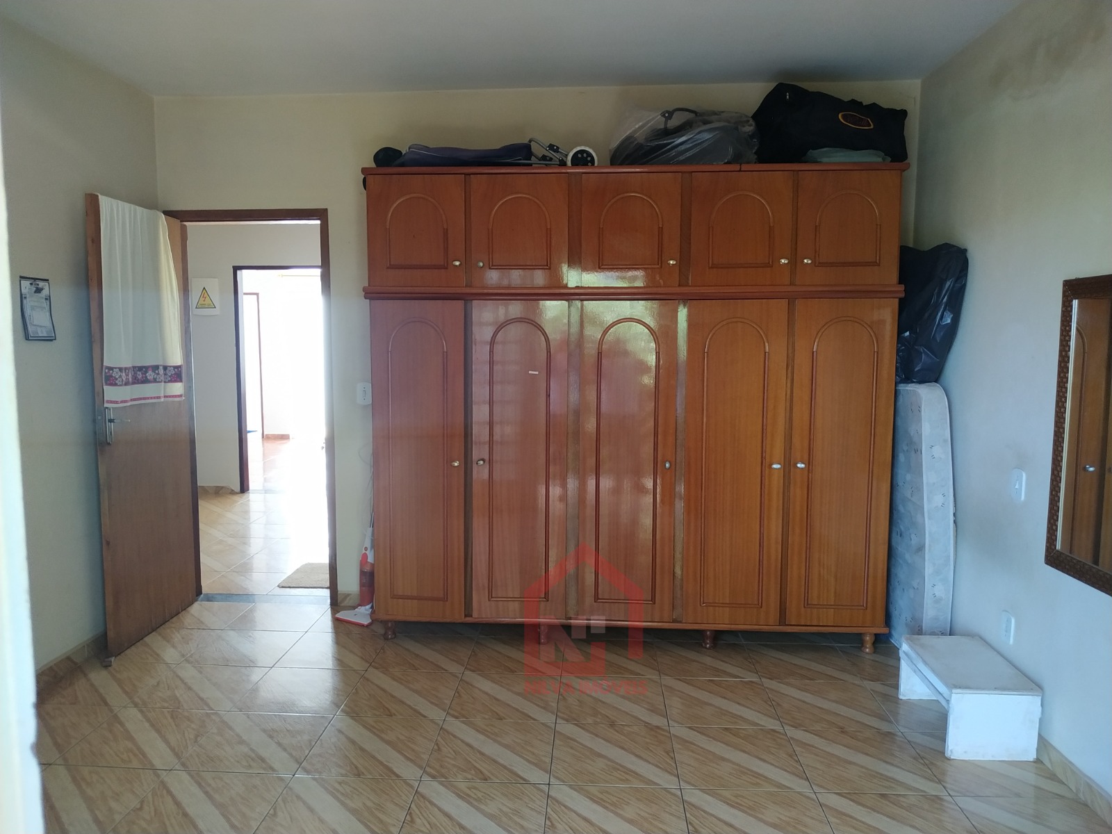 Imagens do imóveis Casa (Padrão), com 2 quartos e 2 banheiros à Venda, 238 m² em Vargem Grande do Sul/SP