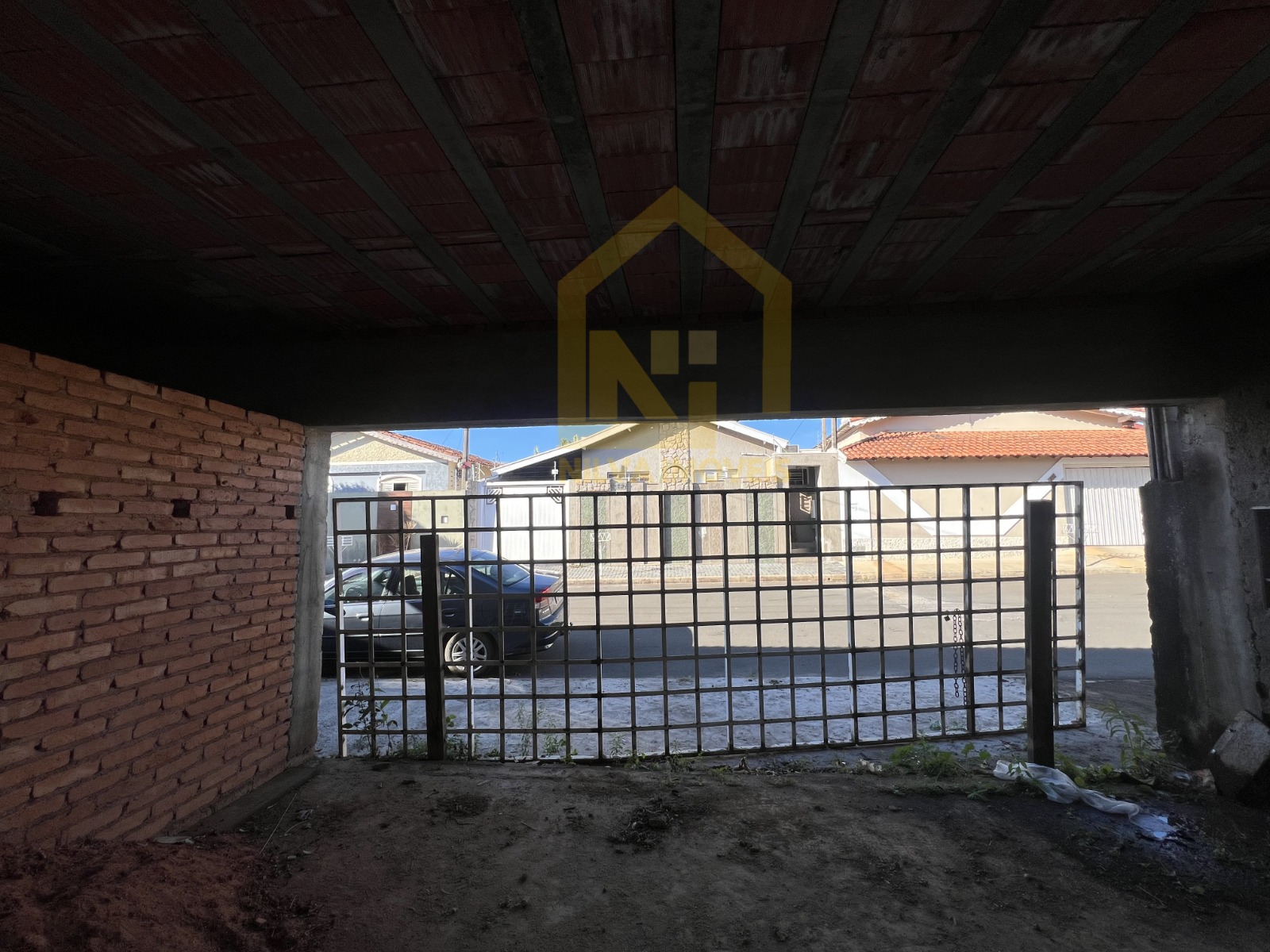 Imagens do imóveis Casa (Padrão), com 2 quartos e 2 banheiros à Venda, 231 m² em Vargem Grande do Sul/SP