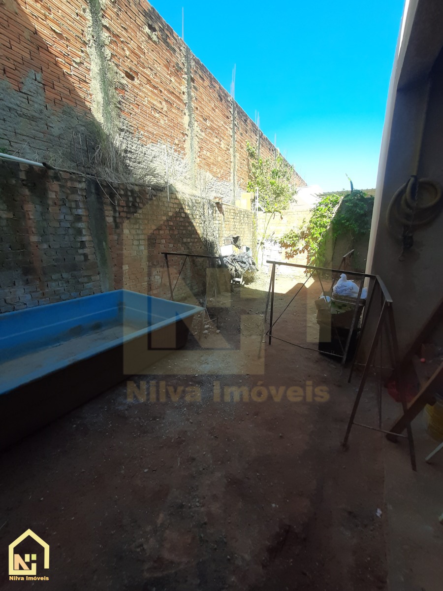 Imagens do imóveis Casa (Padrão), com 2 quartos e 2 banheiros à Venda, 95 m² em Vargem Grande do Sul/SP
