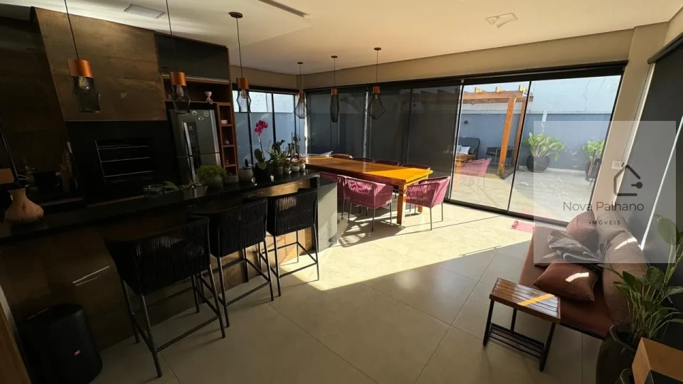 Imagens do imóveis SUN LAKE RESIDENCE