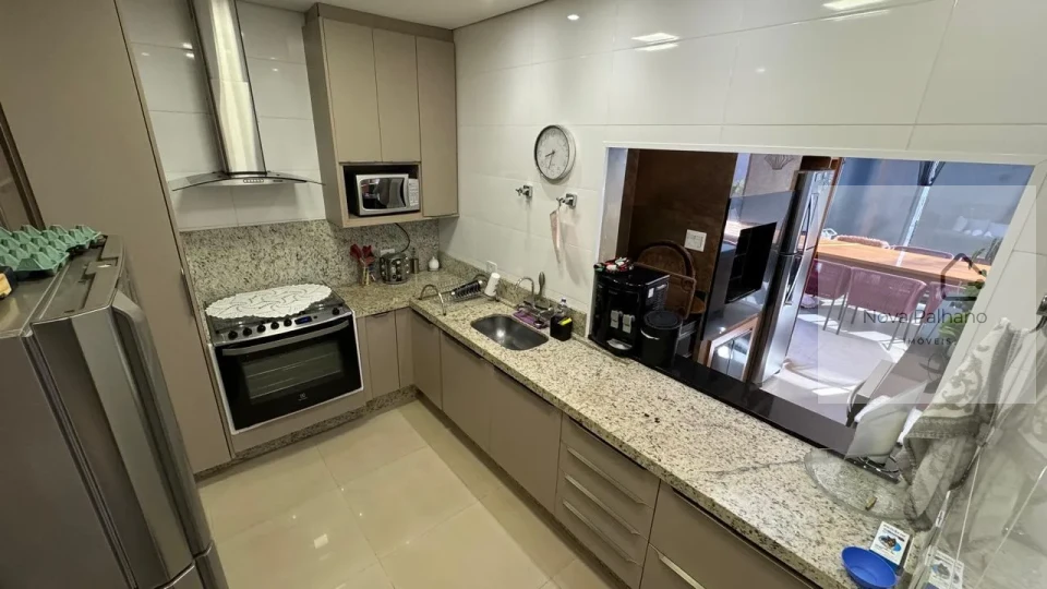 Imagens do imóveis SUN LAKE RESIDENCE