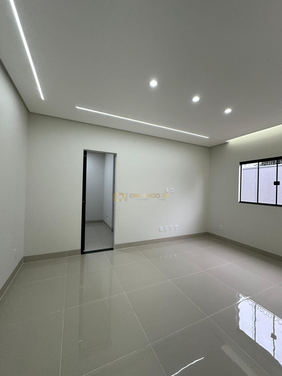 Imagens do imóveis Casa Nova Próxima à Praia da Graciosa