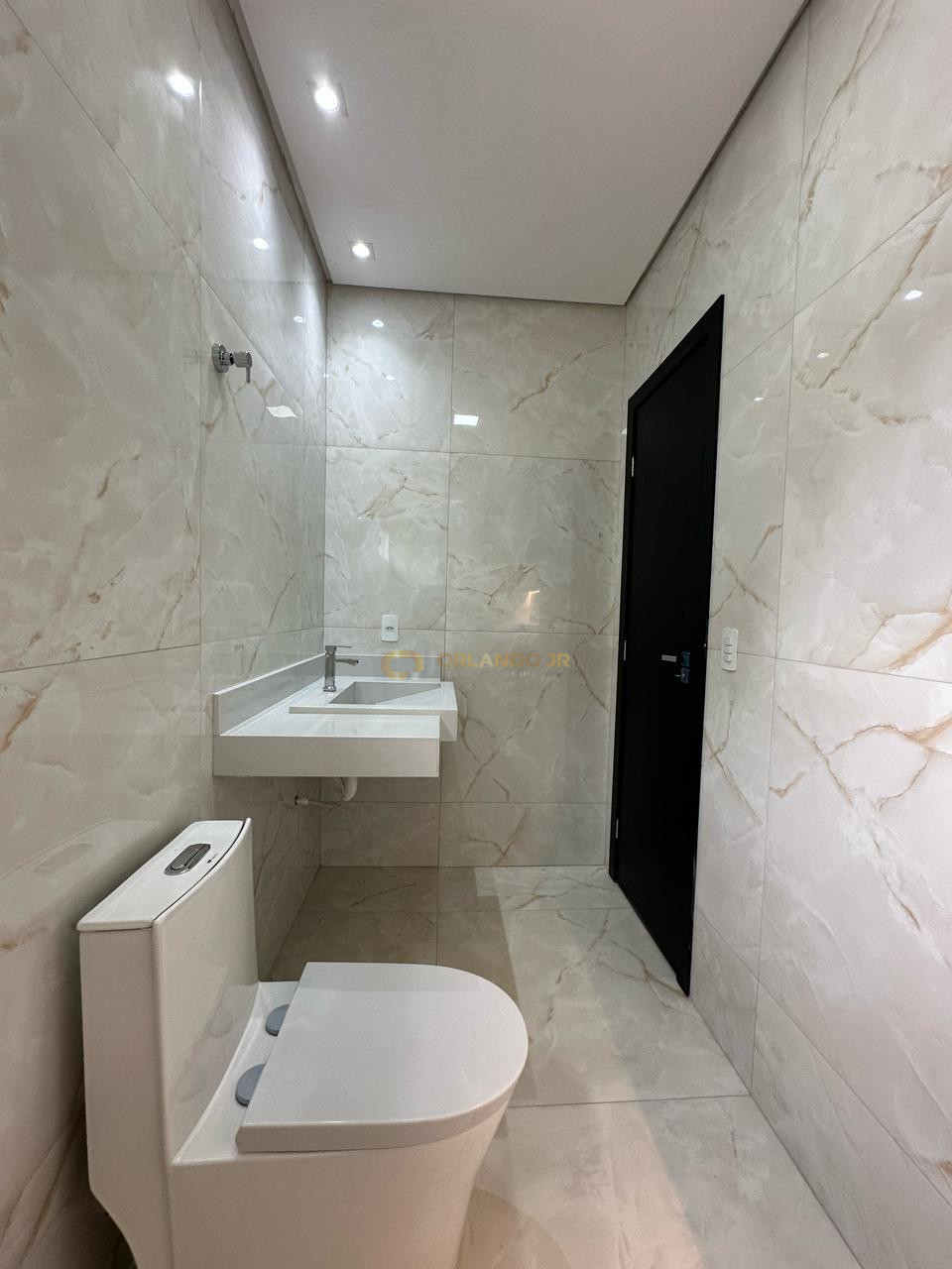 Imagens do imóveis Casa Nova de Alto Padrão