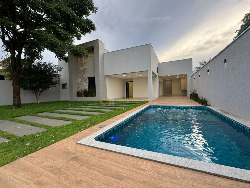 Imagens do imóveis CASA TÉRREA – 1203 SUL | OPORTUNIDADE!