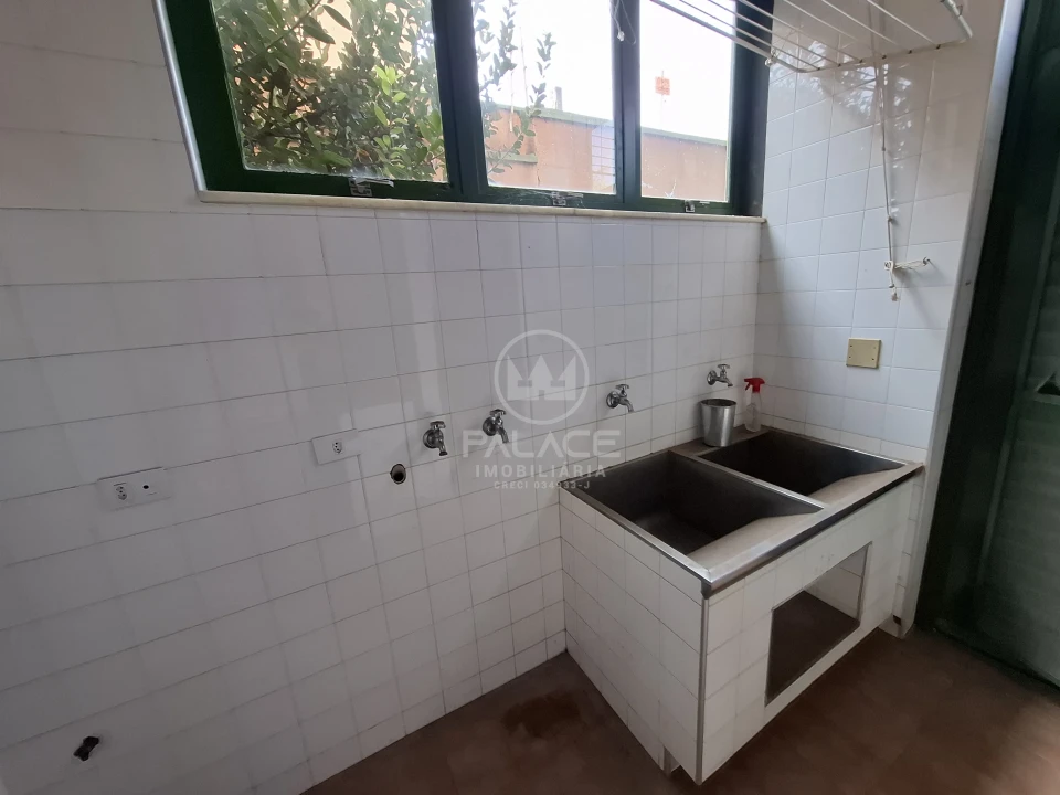 Linda Casa no Bairro São Dimas/Clube de Campo