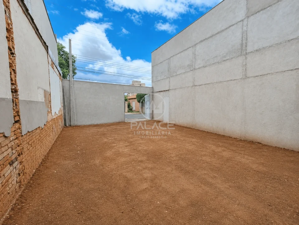 TERRENO PARA LOCAÇÃO / SÃO DIMAS