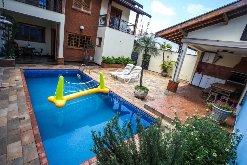 Sobrado de alto Padrão a venda em bairro Nova América