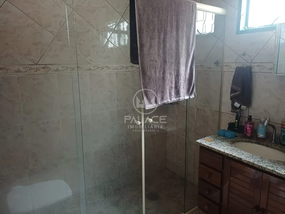 Casa a Venda no Bairro Jupiá