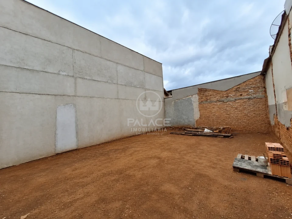 TERRENO PARA LOCAÇÃO / SÃO DIMAS