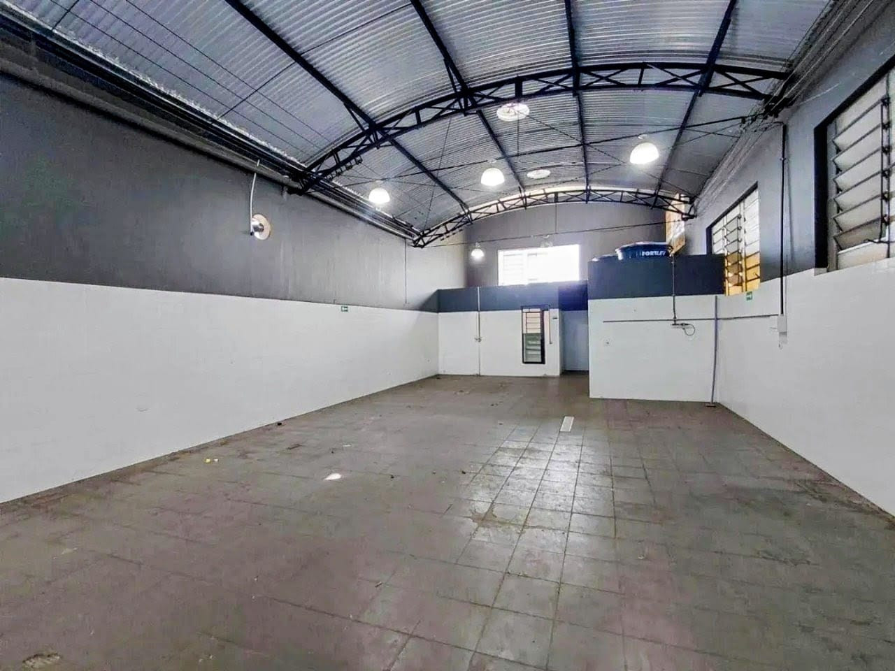 Salão disponivel para locação