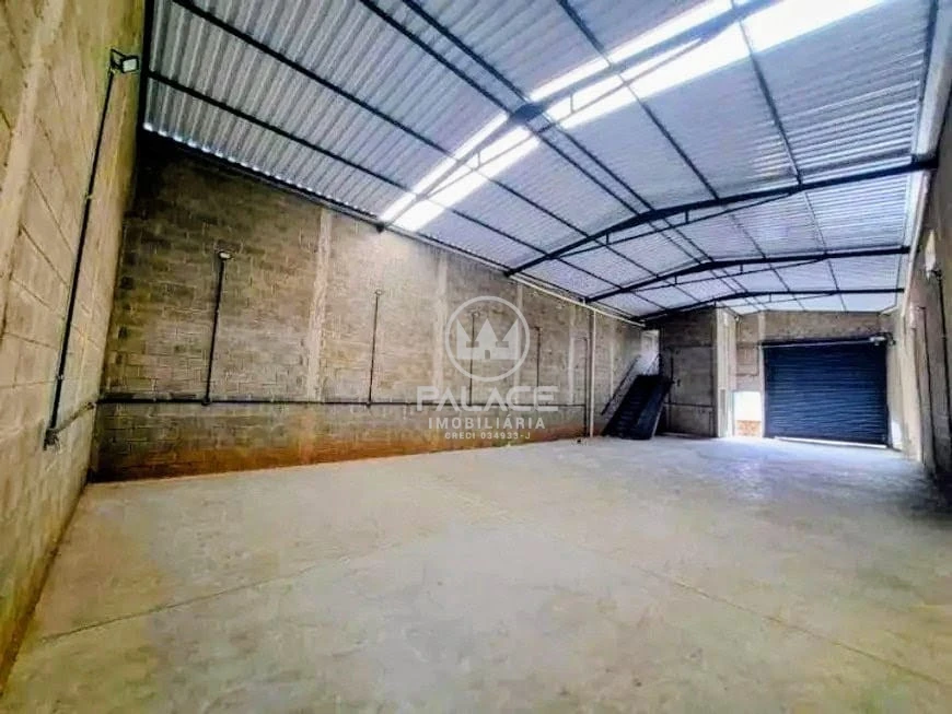 Barracão disponivel para locação