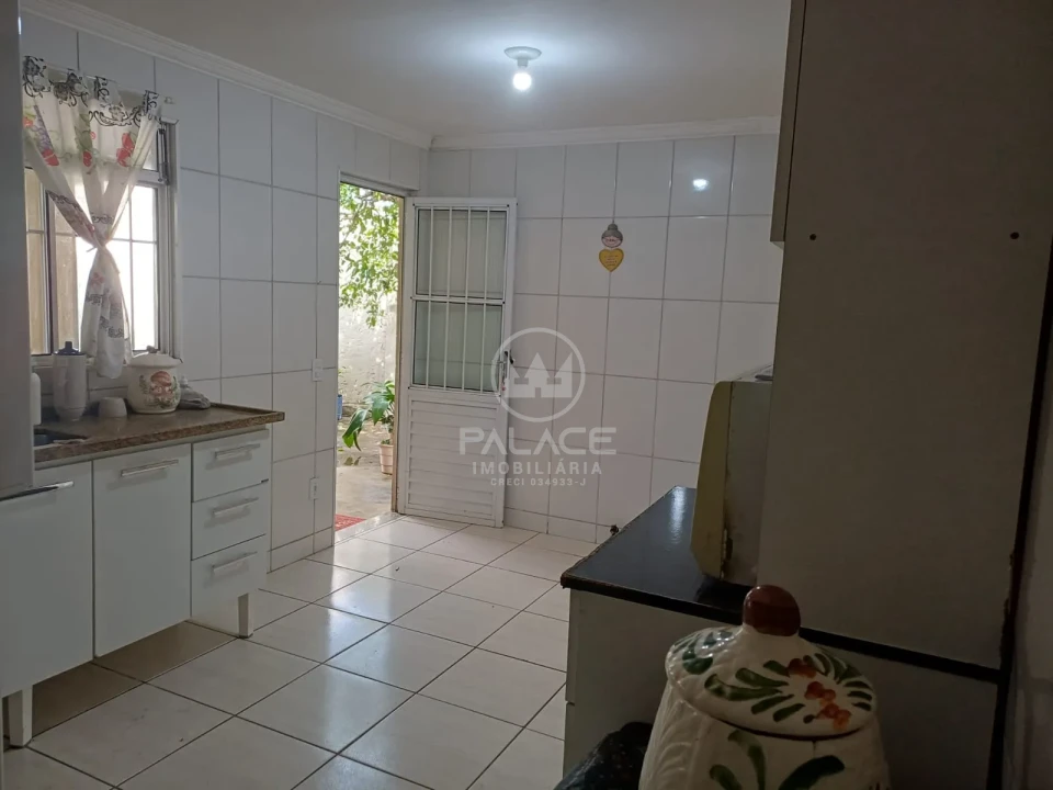 LINDA CASA A VENDA , NA RUA BARRA BONITA,  BAIRRO SANTA TEREZINHA