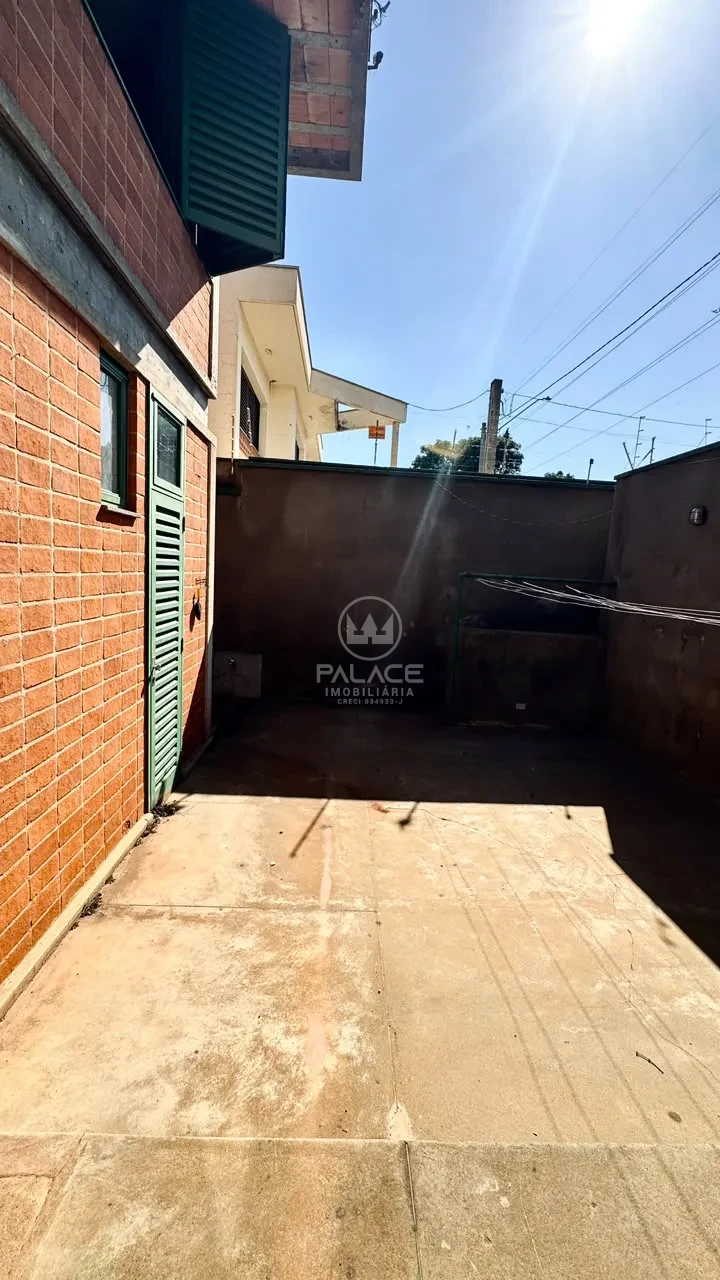 Linda Casa no Bairro São Dimas/Clube de Campo