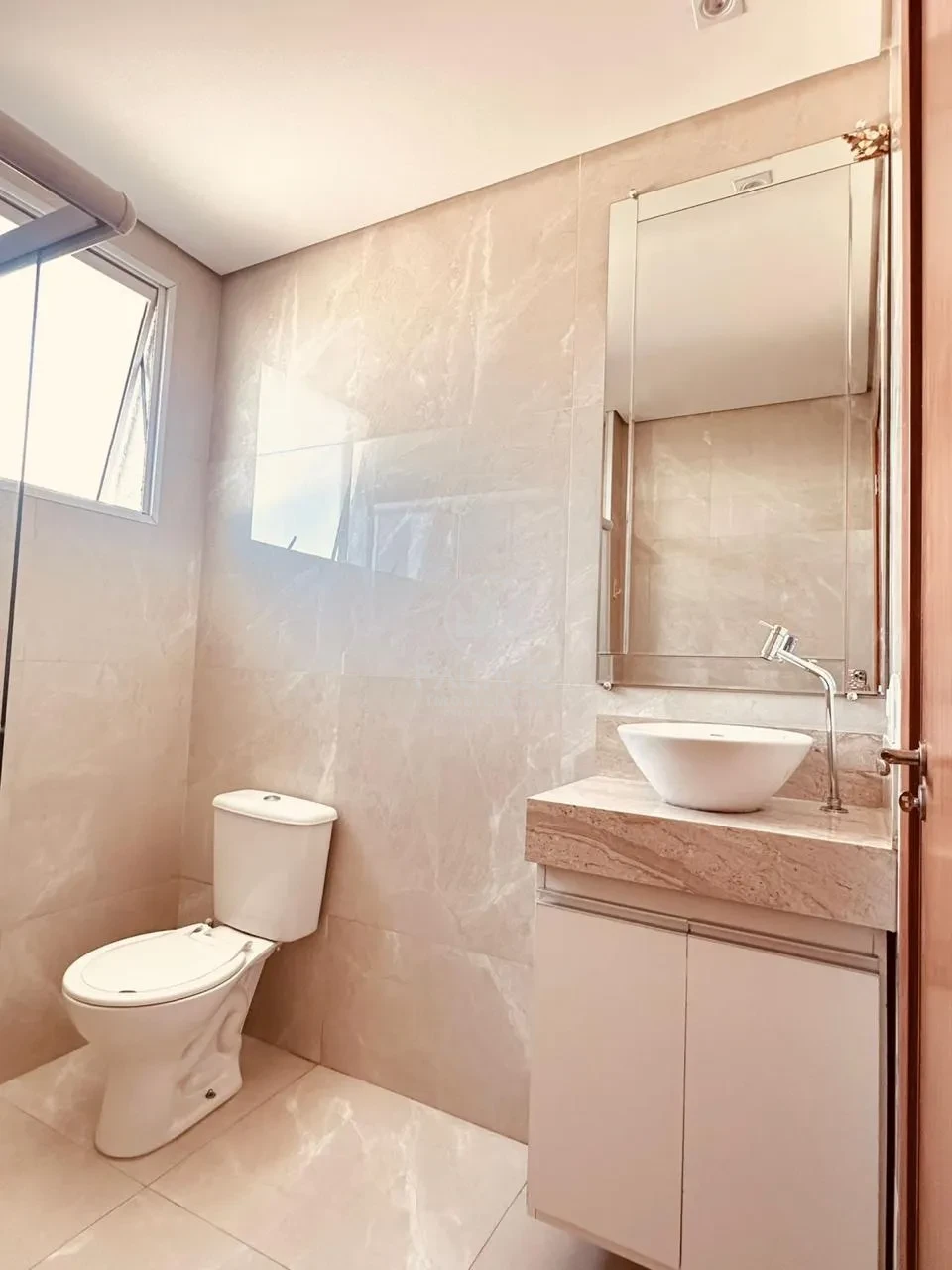 Apartamento com Elevador no Condomínio Piazza Florença, Campestre, Piracicaba.