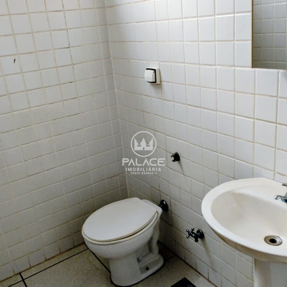 Barracão disponivel para locação