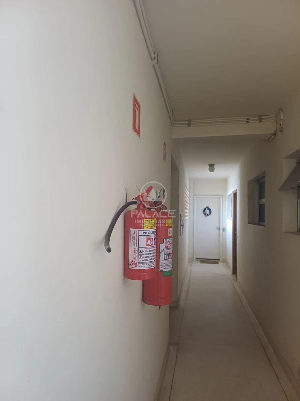 APARTAMENTO A VENDA NO EDIFICIO VERSALHES