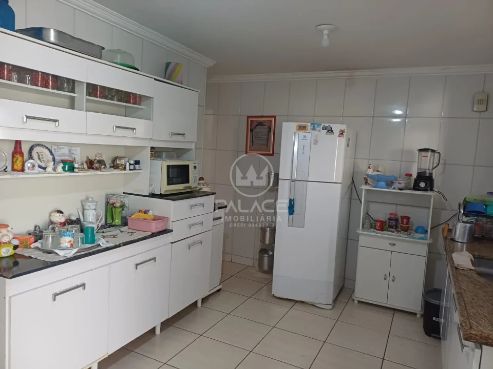 LINDA CASA A VENDA , NA RUA BARRA BONITA,  BAIRRO SANTA TEREZINHA