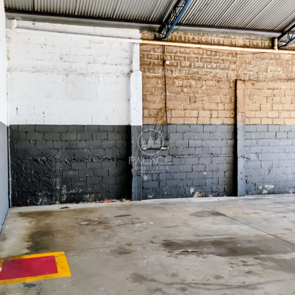 Barracão disponivel para locação