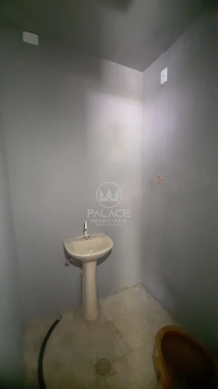 BARRACAO / LOCACAO  / PQ PRIMEIRO DE MAIO /