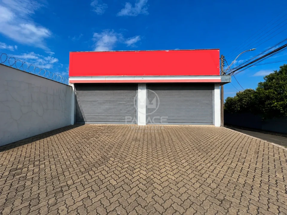 Imóvel Comercial - Barracão - disponível para locação