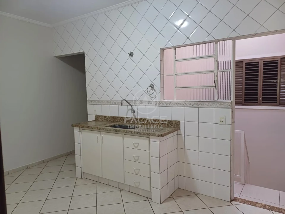 CASA A VENDA NO BAIRRO PIRACICAMIRIM