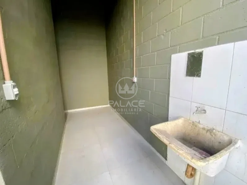 Barracão disponivel para locação