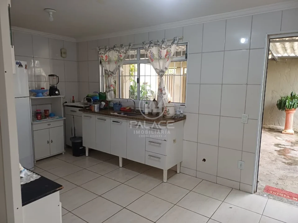 LINDA CASA A VENDA , NA RUA BARRA BONITA,  BAIRRO SANTA TEREZINHA