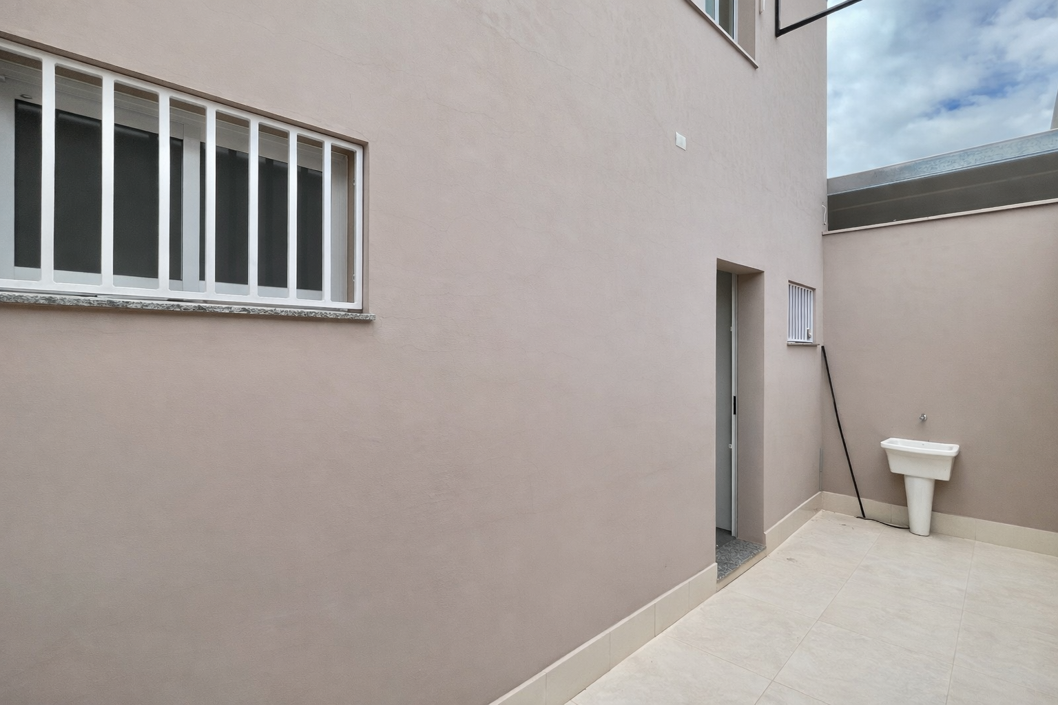 SALAO / LOCACAO / AV RIO DAS PEDRAS / PIRACICABA