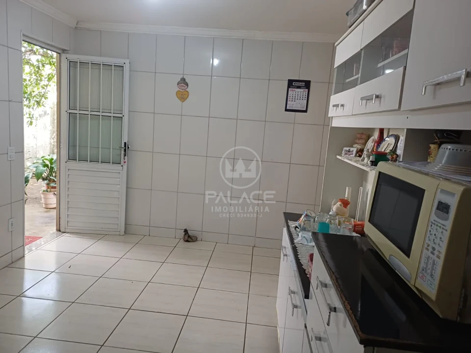 LINDA CASA A VENDA , NA RUA BARRA BONITA,  BAIRRO SANTA TEREZINHA
