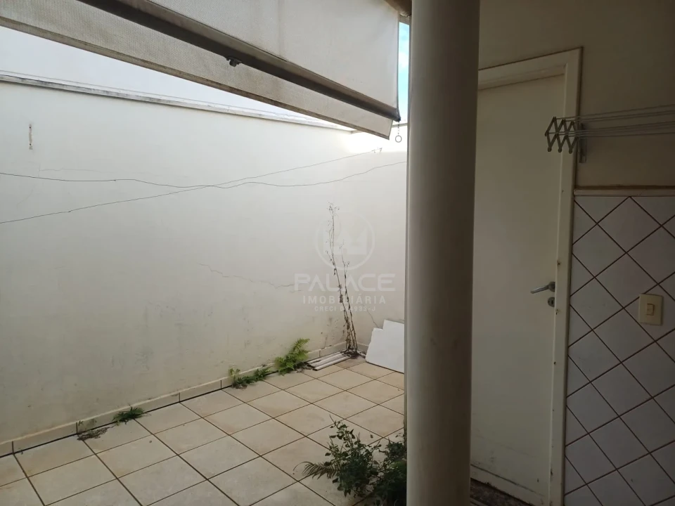 CASA A VENDA NA RUA FRANCISCO JOSE MACHADO, JARDIM BRASILIA