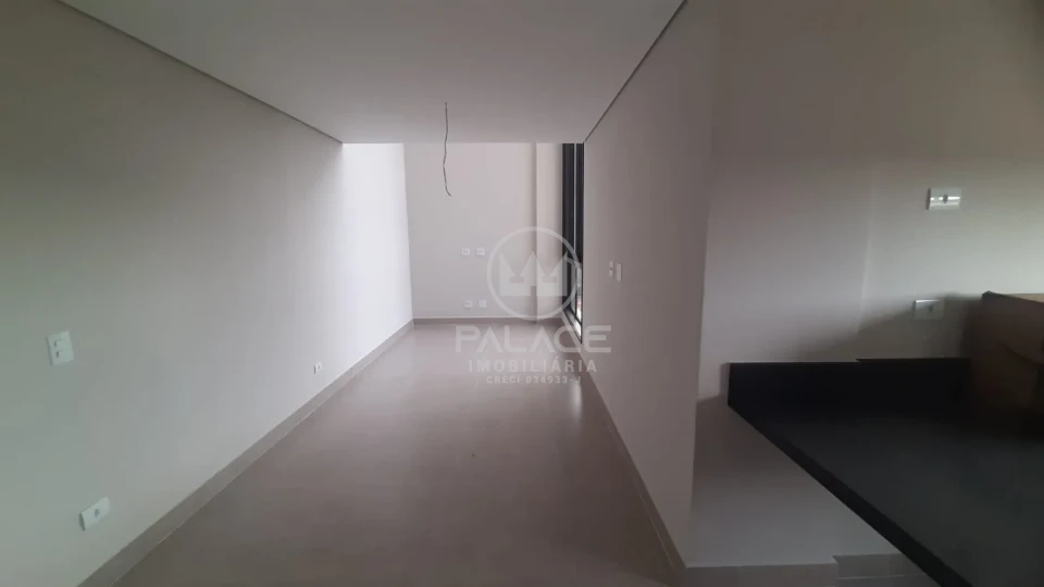 STUDIO / FLET / ED JACARANDA