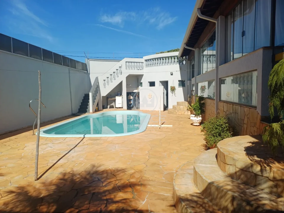 Casa a Venda em Rio das Pedras