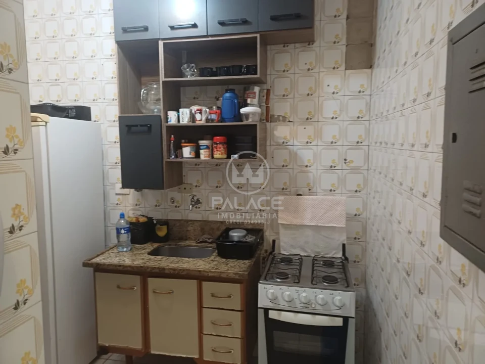 APARTAMENTO A VENDA NO EDIFICIO VERSALHES