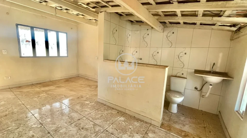 CASA / COMERCIAL / LOCACAO / 300m² / CASTELINHO / PIRACICABA