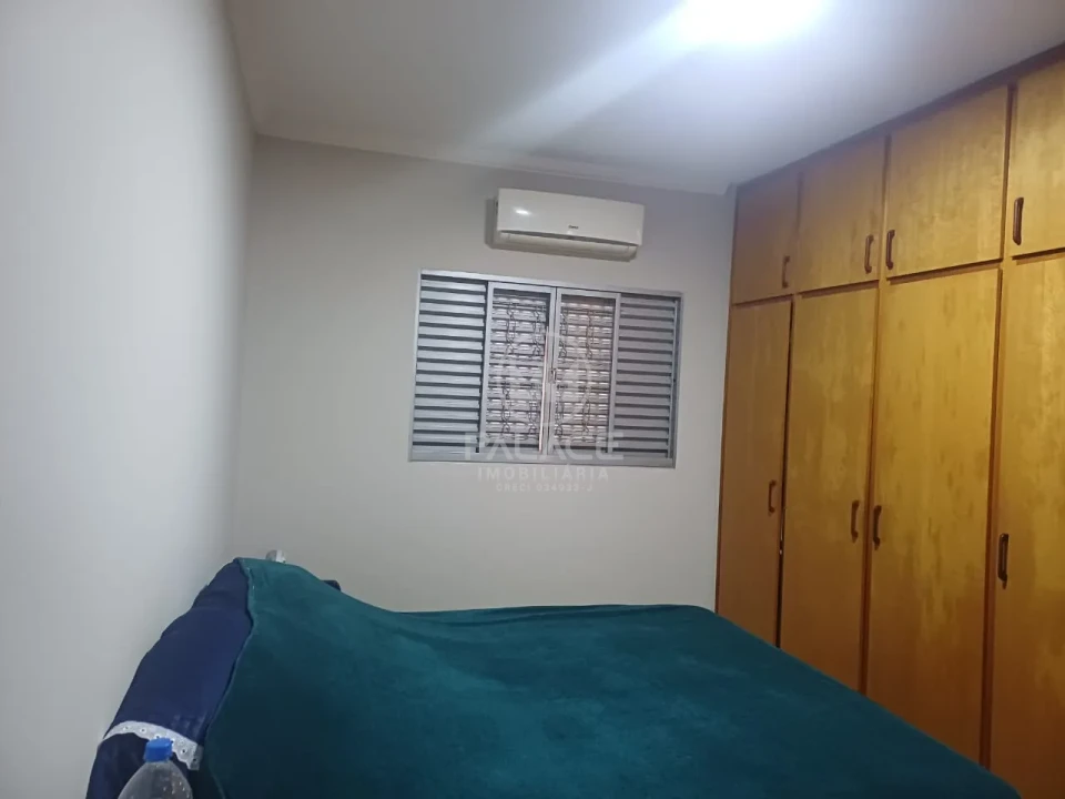Casa a Venda no Bairro Jupiá