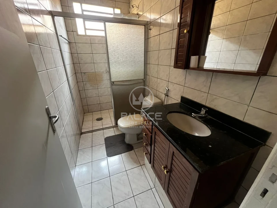 CASA PARA ALUGAR NA VILA INDEPENDENCIA, C/ 4 QUARTOS - SENDO 145.5m²